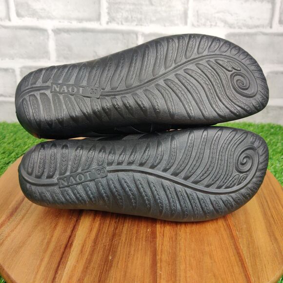 Naot Apera Soft Black Leather Women’s Size 7/EU 38 Slip On Elastic Strap Loafers - Picture 10 of 12